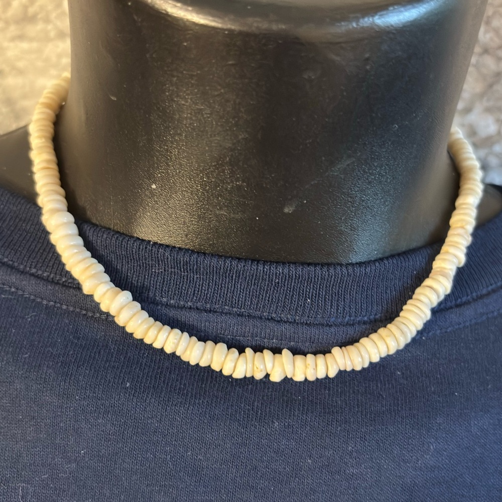 Puka Shell Necklace - Picture 2 of 4
